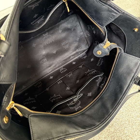 MCM Black and Gold Structured Tote Large - Picture 4 of 14